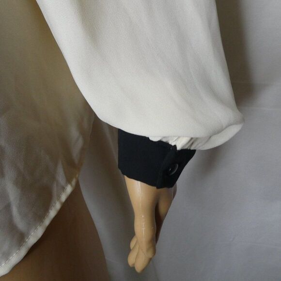 Forever 21 Peter Pan Collar Blouse Stud Button Up - Picture 9 of 10